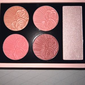 PAT MCGRATH LABS Divine Blush + Glow Face Palette